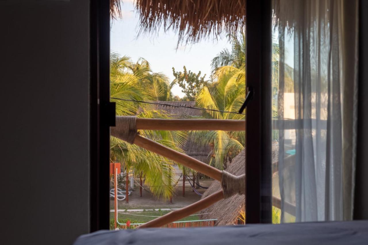 Hotel Mayari Holbox エクステリア 写真 View from a room at the hotel