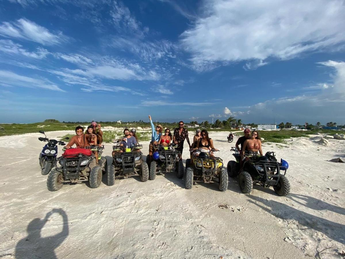 Hotel Mayari Holbox エクステリア 写真 ATV tour in Tulum, Mexico