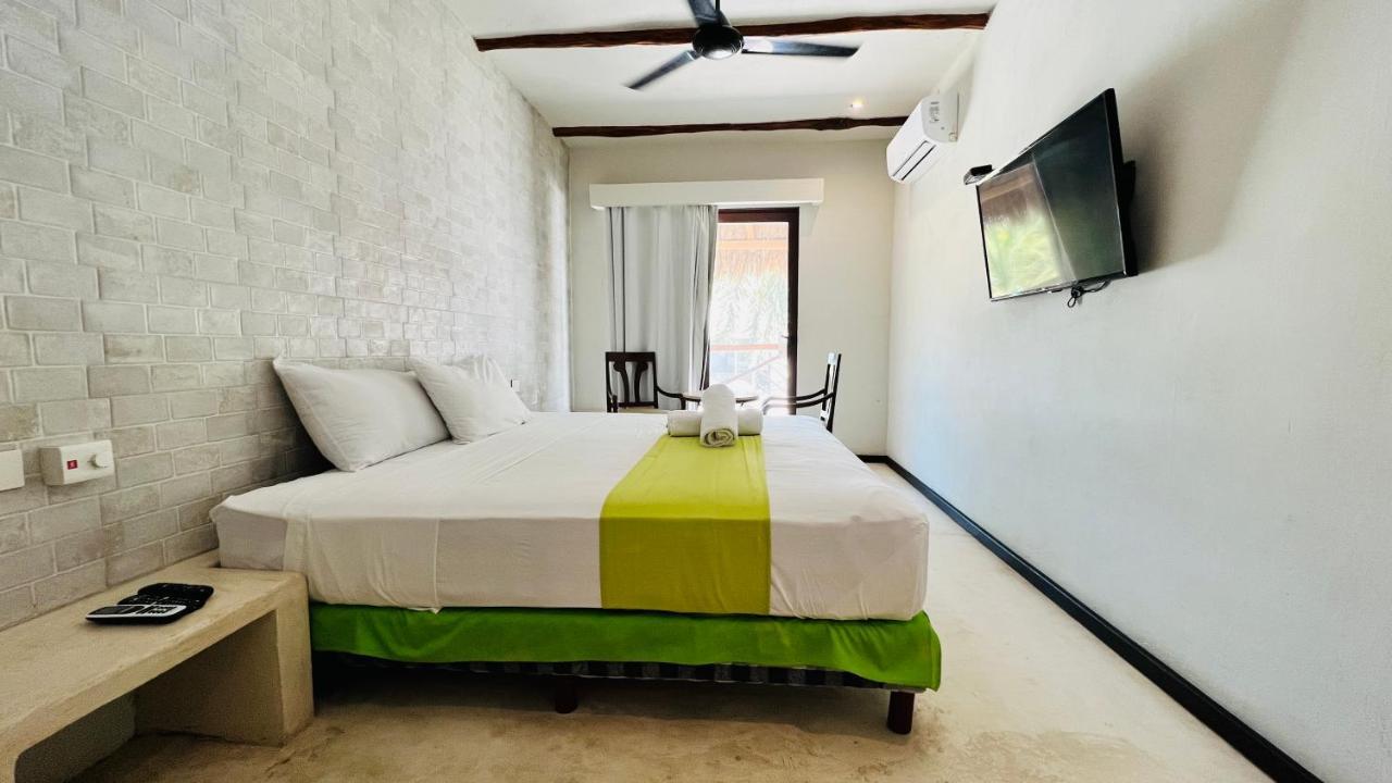 Hotel Mayari Holbox エクステリア 写真