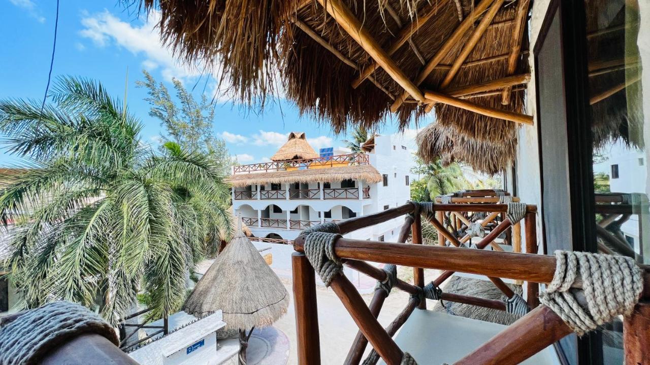 Hotel Mayari Holbox エクステリア 写真